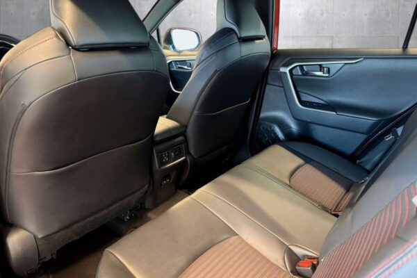 Toyota RAV4 hybride rechargeable PHEV AWD-i Active Tech – Image 18