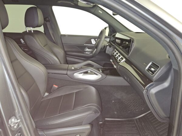 Mercedes-Benz GLS 400 d 4MATIC – Image 17