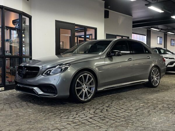 Mercedes-Benz Classe E 63AMG 4matic