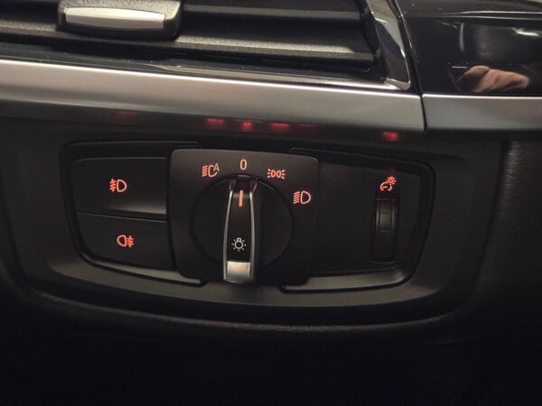 BMW X5 xDrive40e ACC Navi Pano Sièges – Image 26