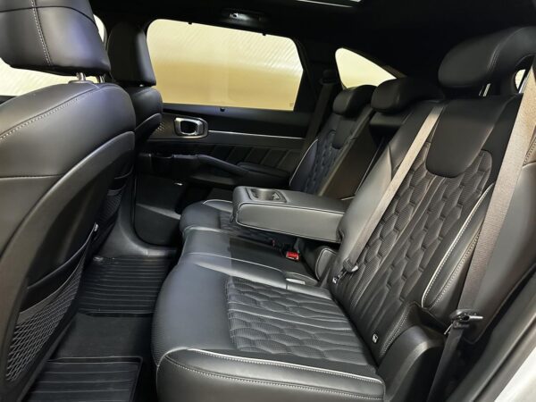 Kia Sorento 1.6 PHEV EXCLUSIVE AUT – Image 13