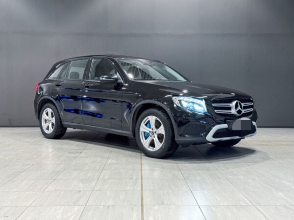 Mercedes-Benz GLC 350e 4MATIC – Image 6
