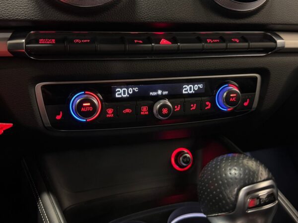 Audi A3 Cabine 1.4TFSi 140HK S-Tronic – Image 37