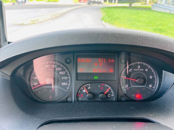 Eura Mobil Profila One 690 – Image 14