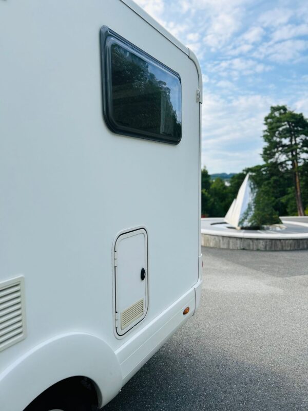 Eura Mobil Profila One 690 – Image 13