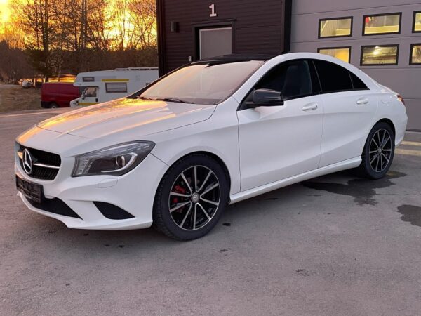 Mercedes-Benz CLA 180 – Image 4