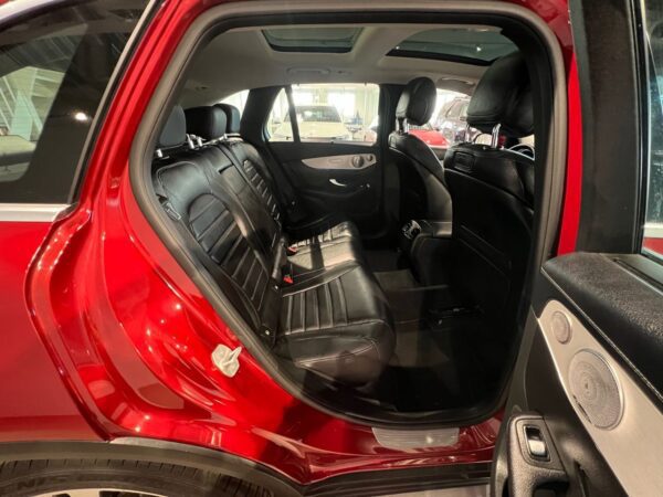 Mercedes-Benz GLC 350 E – Image 31