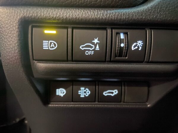 Toyota Land Cruiser 250(Prado) Executive – Image 9