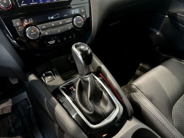 Nissan Qashqai 1.3 160HP DIG-T/Tekna – Image 13