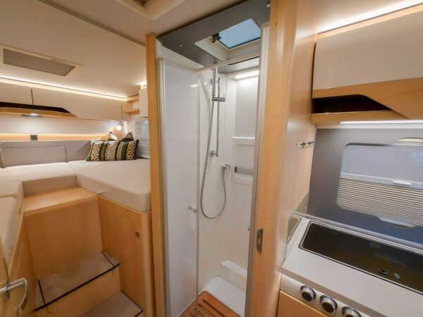 Hymer BMC I 680 Blackline – Image 5