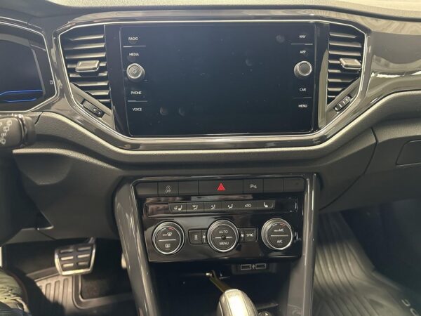 Volkswagen T-Roc 2.0 TSI – Image 11