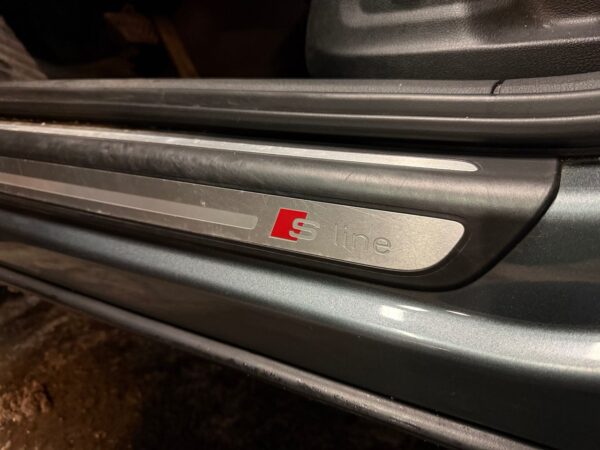 Audi Q3 2X S-LINE/2.0/177CH – Image 23
