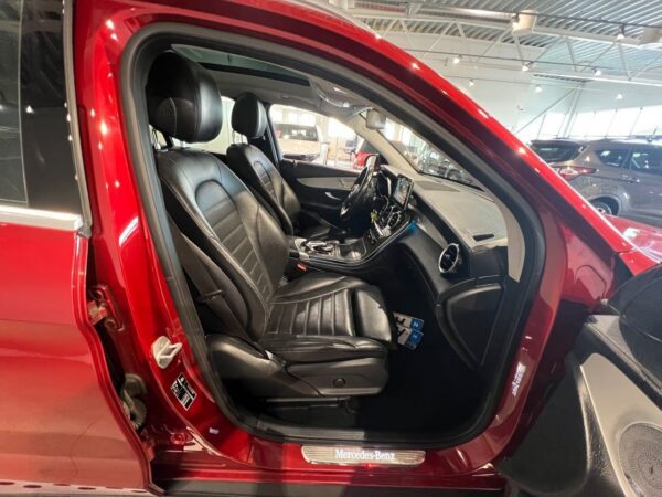 Mercedes-Benz GLC 350 E – Image 25