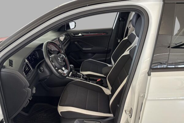 Volkswagen T-Roc sport 190 tsi – Image 9
