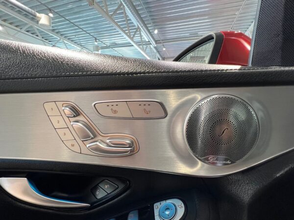 Mercedes-Benz GLC 350 E – Image 14