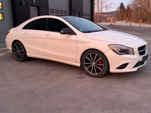Mercedes-Benz CLA 180 – Image 14