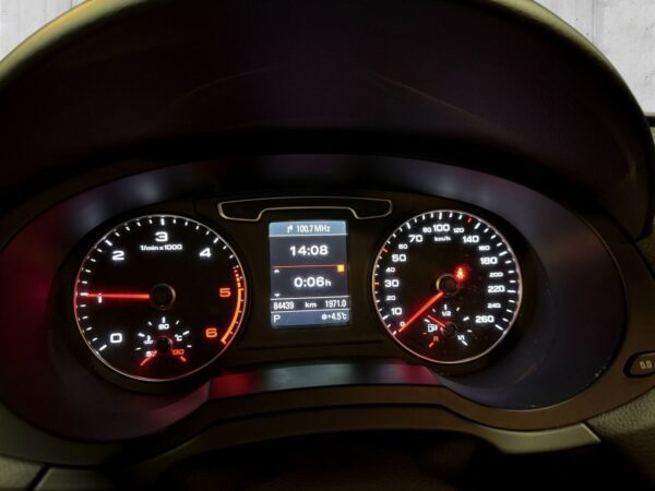Audi Q3 2X S-LINE/2.0/177CH – Image 17