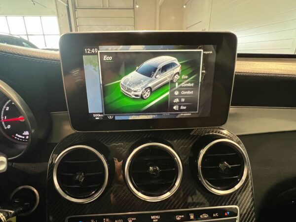 Mercedes-Benz GLC 350 E – Image 57