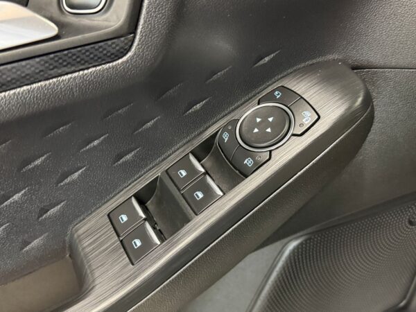 Ford Kuga ST-Line X 2021 – Image 33