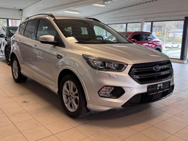 Ford Kuga TDCi 120 ch ST-Line Automatique