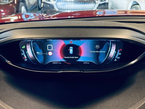 Modèle 2019 Peugeot 3008 avec 4x4 – Image 10