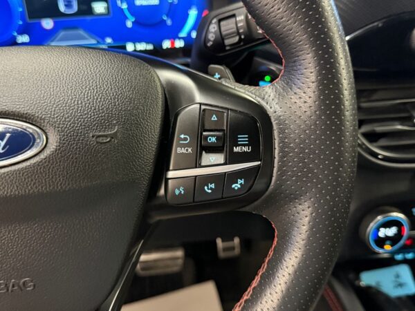 Ford Kuga ST-Line X 2021 – Image 18