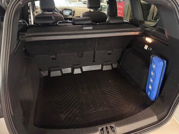 Ford Kuga TDCi 120 ch ST-Line Automatique – Image 10