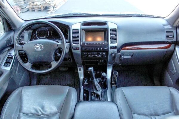 Toyota Land Cruiser 3.0D-4D 166 ch – Image 10