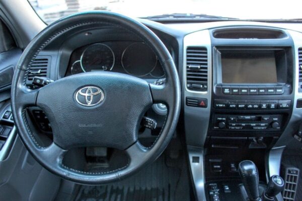 Toyota Land Cruiser 3.0D-4D 166 ch – Image 11