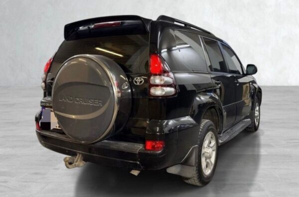 Toyota Land Cruiser – Image 4