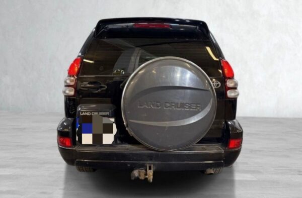 Toyota Land Cruiser – Image 6