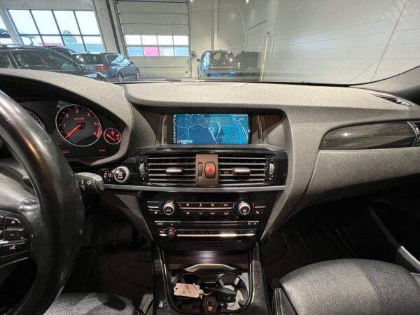 BMW X4 xDrive20d 163 ch M-Sport – Image 25