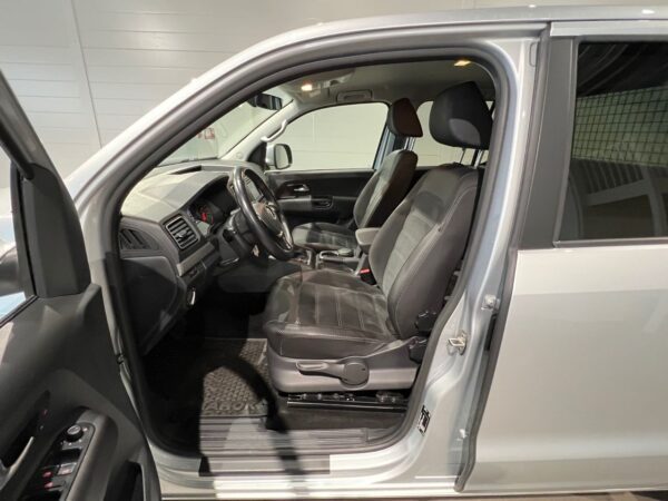 Volkswagen Amarok 3.0 TDI V6 – Image 17