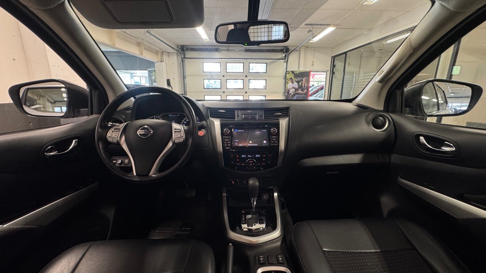 Nissan Navara 2019 – Image 29