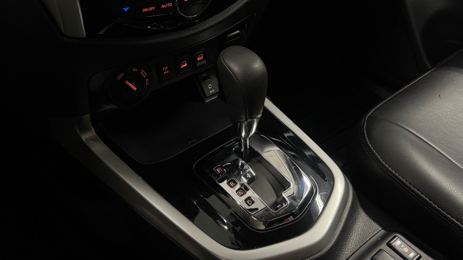 Nissan Navara 2019 – Image 16