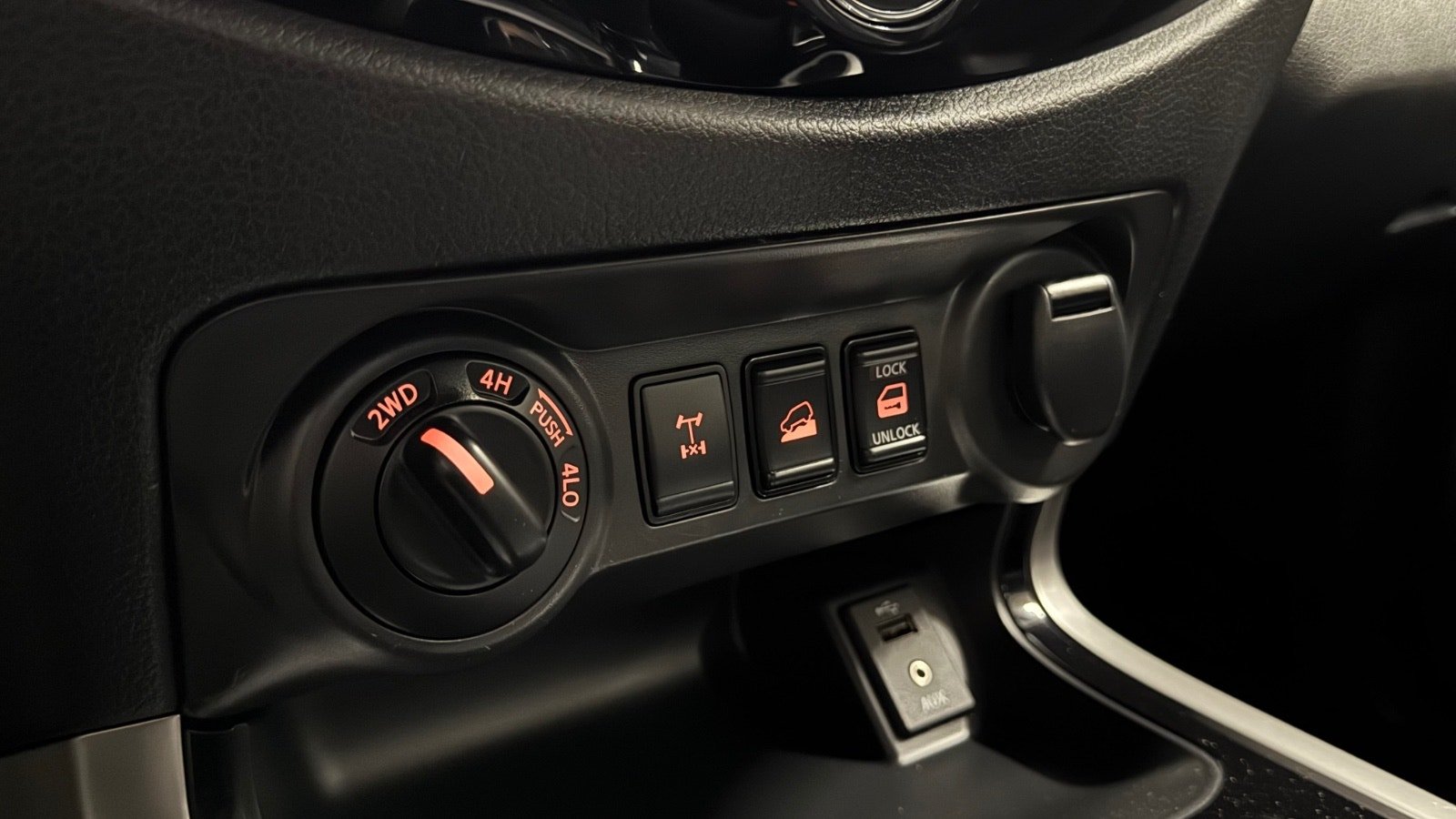 Nissan Navara 2019 – Image 15