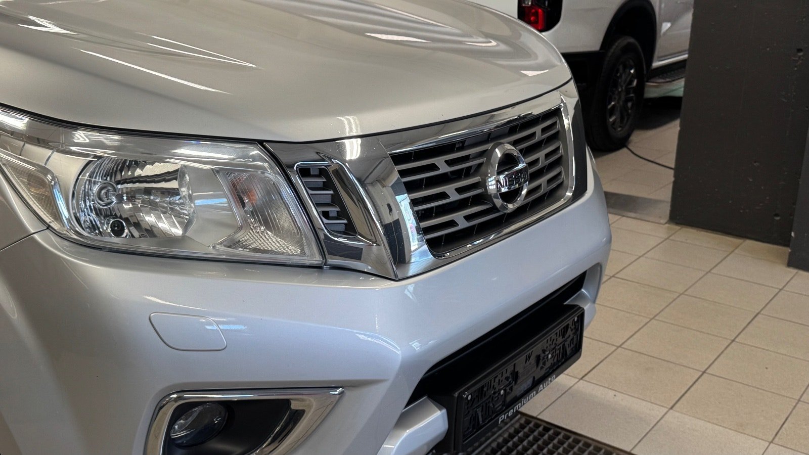 Nissan Navara 2019 – Image 24