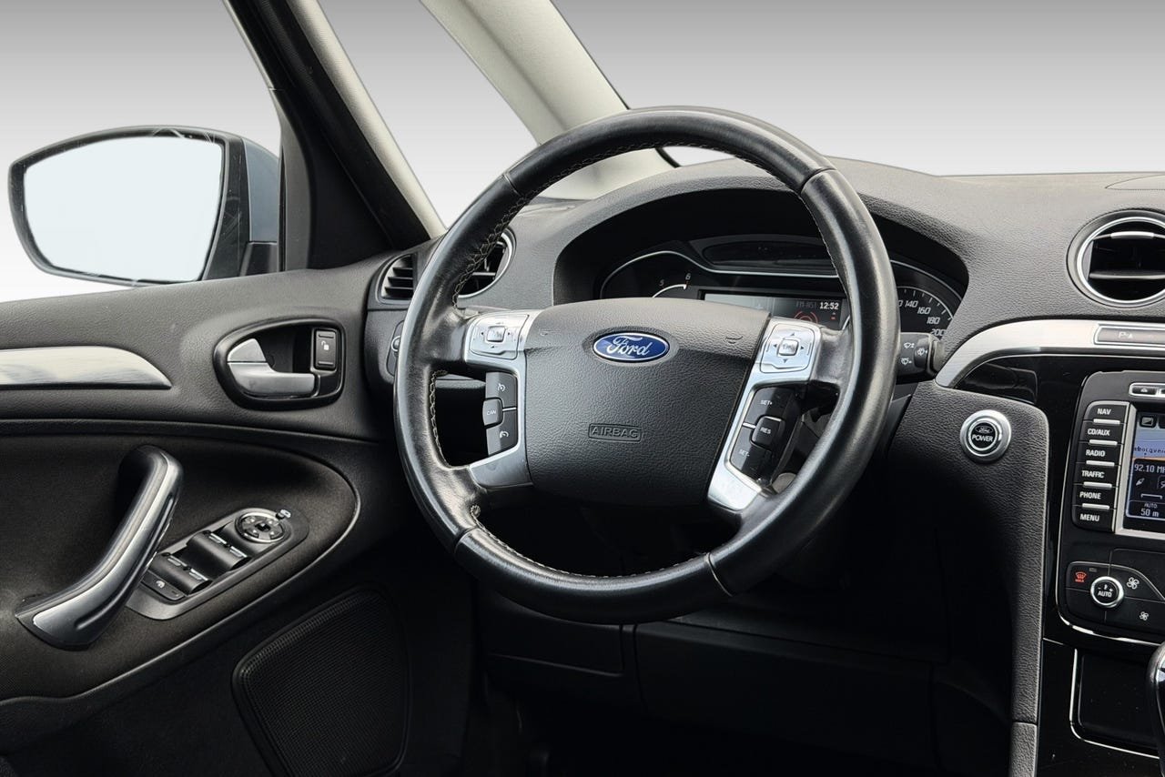 Ford S-MAX 2 600 € – Image 9