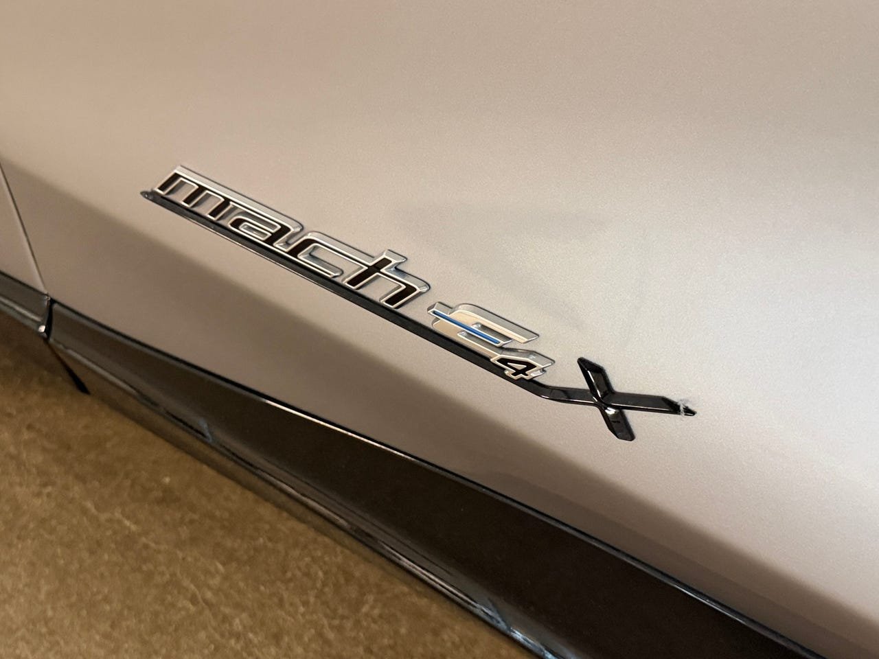 Ford Mustang Mach-E 12.000 € – Image 10