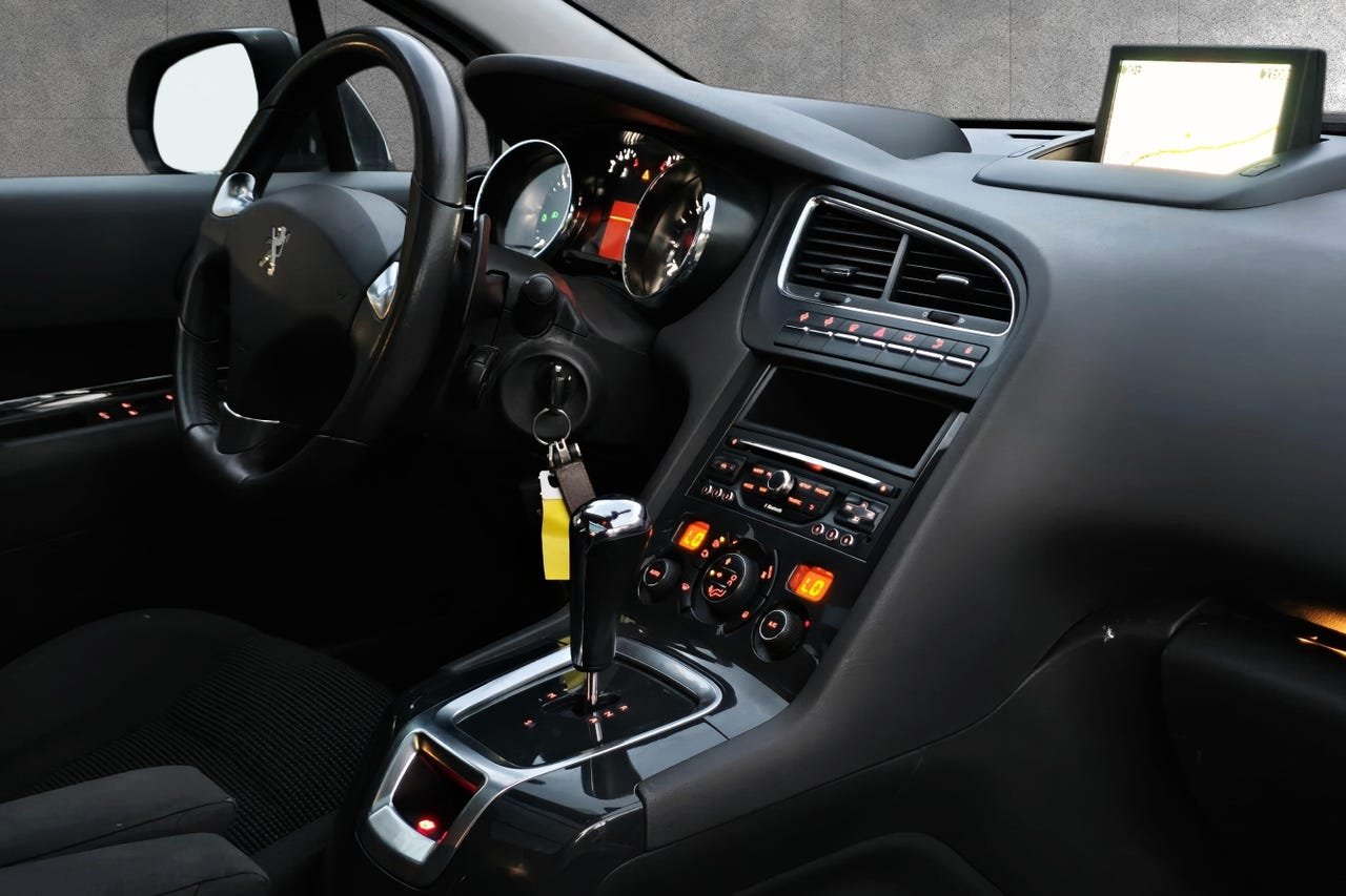 Peugeot 5008 – Image 20